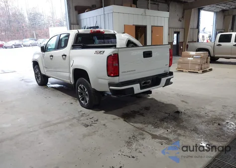 2022 Chevrolet Colorado 4Wd Short Box Z71 z USA, uszkodzony, nr VIN 1GCGTDEN1N1131439